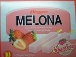 Binggrae Melona Strawberry Ice cream